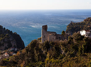 I ruderi della Basilica di Sant&rsquo;Eustachio sopra Pontone.