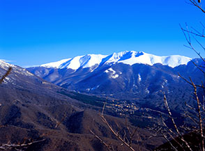 Il Monte Viglio e la dorsale dei Cantari visti dalla Roccia Valisa.