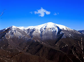 Bellissima vista sul Monte Cotento da Roccia Valisa.